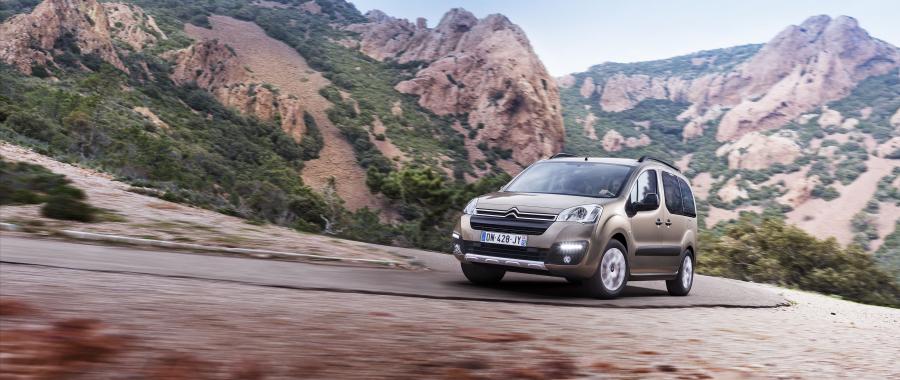  Citroen Berlingo Multispace XTR 2015 года  (фото 8 из 17)